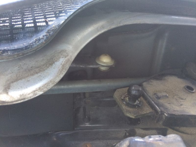 Main linkage popped off.