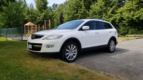 2009 Mazda CX-9 “Betty”