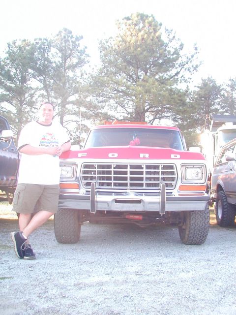 1988 Ford Bronco - Damon (2fordtrucks)