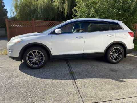 2009 Mazda CX-9 “Betty”