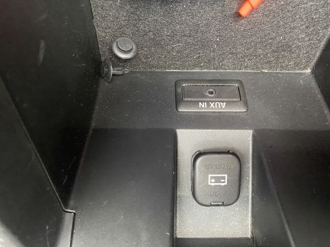 2009 Mazda CX-9 “Betty”