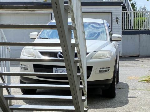 2009 Mazda CX-9 “Betty”