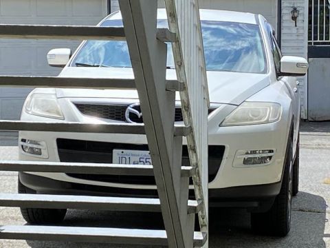 2009 Mazda CX-9 “Betty”