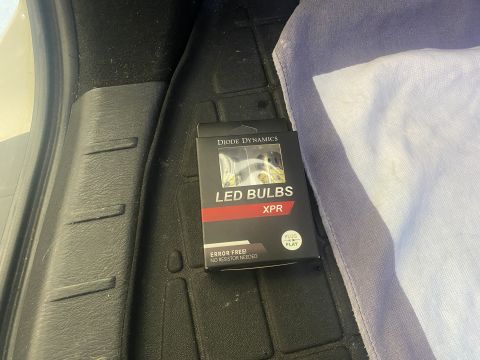 2009 Mazda CX-9 - Time to get these installed.