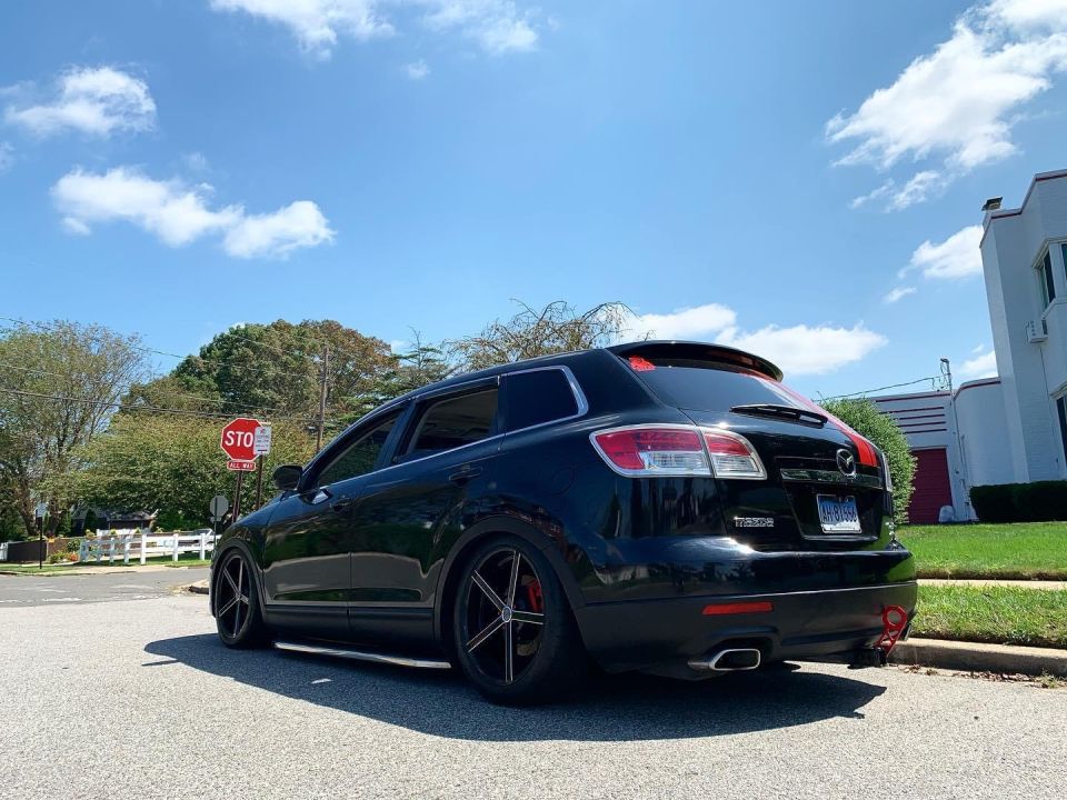 No info available (air bags?)