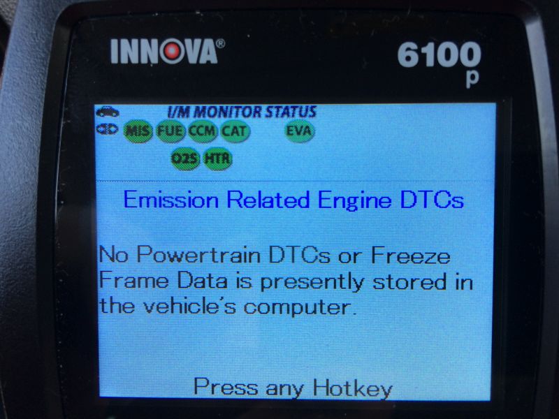 Innova 6100p scan tool screen showing no emission related engine DTCs.