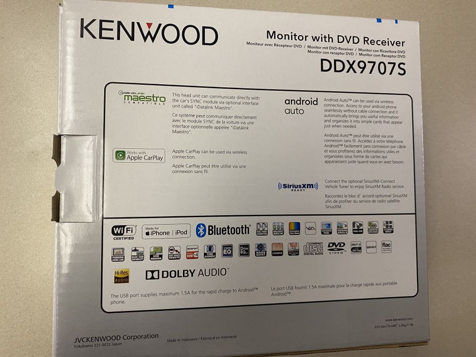 Kenwood DDX9707S monitor with DVD receiver product box