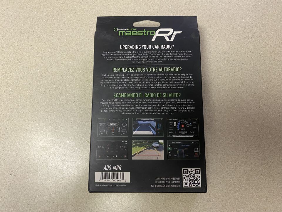 Back of idatalink Maestro RR car radio interface module retail box