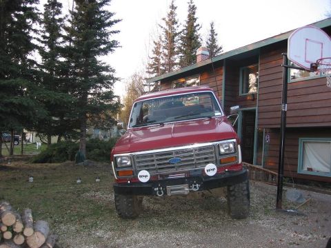 1985 Ford Bronco - Before Solid Axle Sawp - Front