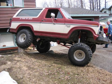 1985 Ford Bronco - After Solid Axle Swap - Backwards Passanger Side