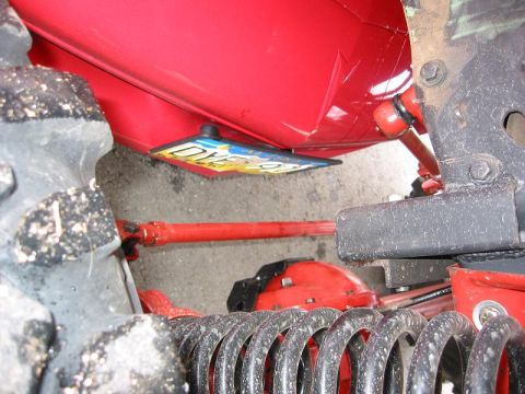 1985 Ford Bronco - Just a few inches away from my drag link.