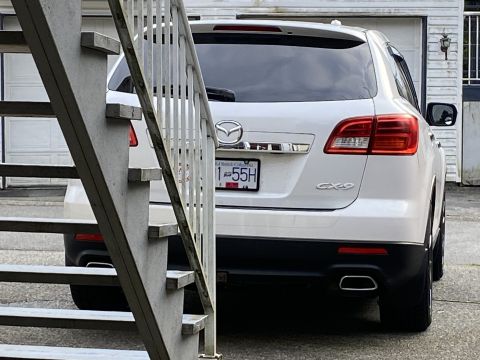 2009 Mazda CX-9 “Betty”