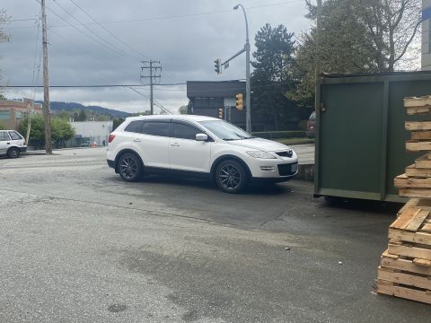 2009 Mazda CX-9 “Betty”