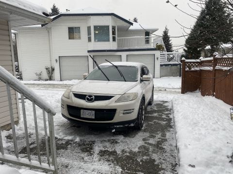 2009 Mazda CX-9 “Betty”