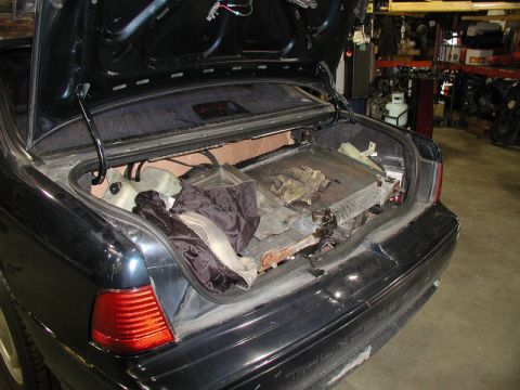 1990 Ford Thunderbird “SuperBlue”