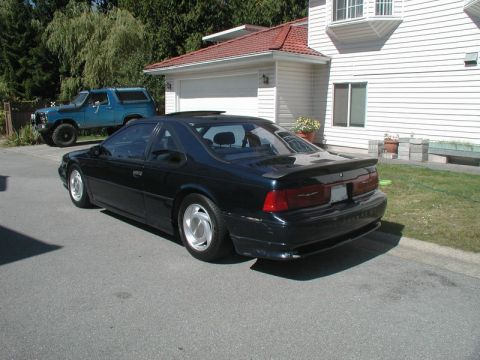 1990 Ford Thunderbird “SuperBlue”