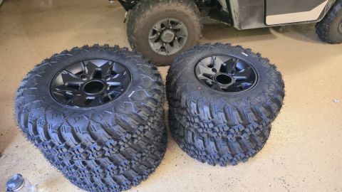 2025 Polaris RANGER photo