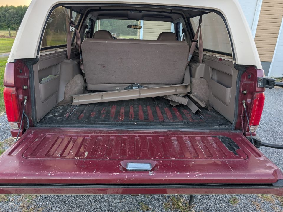 1993 Ford Bronco photo