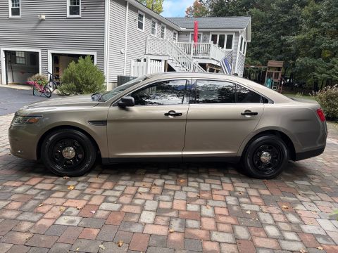 2001 Ford Crown Victoria