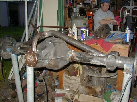 1994 Ford Explorer - The second truss now welded into place