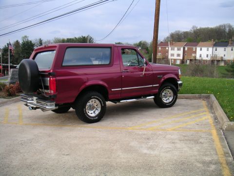 1994 Ford Bronco - all cleaned up
