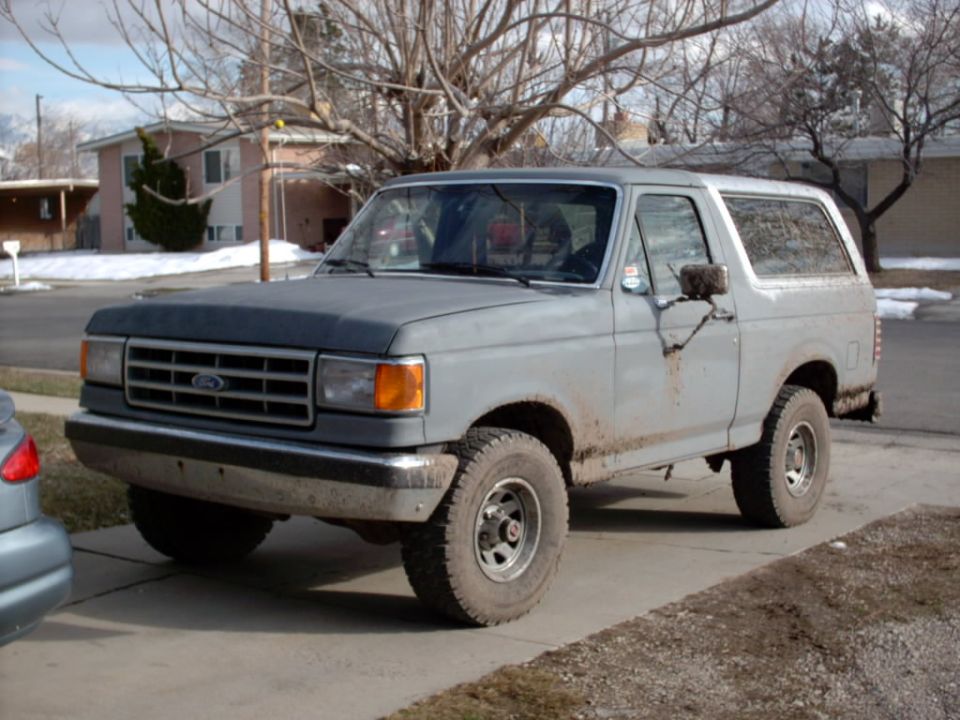 1990 Ford Bronco “GPB-Grey Primered Beast”