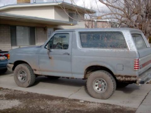 1990 Ford Bronco photo
