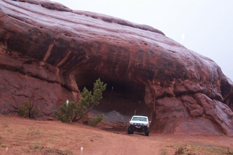 Moab 4/04 - camping in the rain