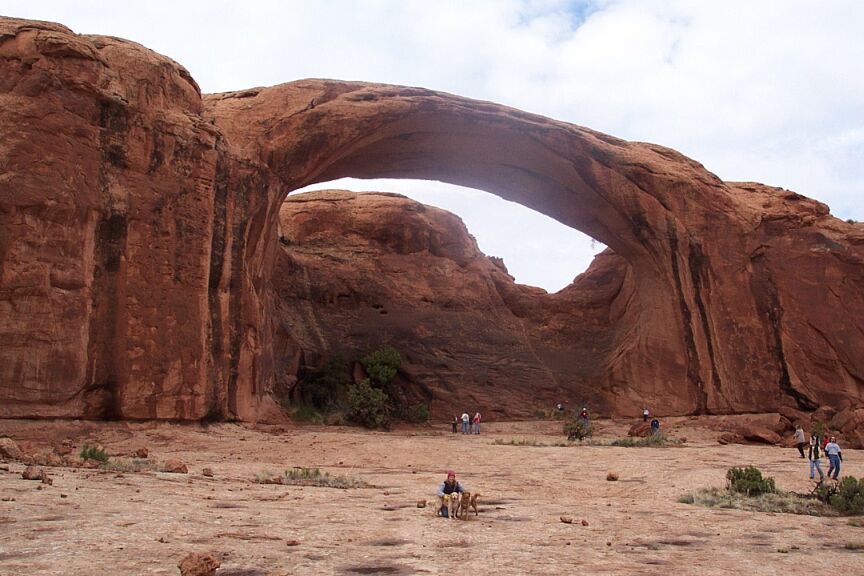 Moab 4/04 - Pritchett Arch