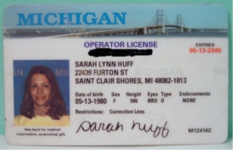 1997 Ford Taurus - This is a Michigan operator license with a photo of Sarah Lynn Huff and her address.