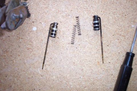 1968 Ford F-100 - Metering rods and springs, dirty