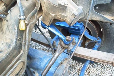 1986 Ford Bronco - I reamed the Pitman arm to accept a Chevy Drag Link End. I got the ends from Pick n Pull for $12 total. Napa wanted $36 ea and that's the d…