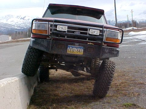 1995 Ford Bronco - Front