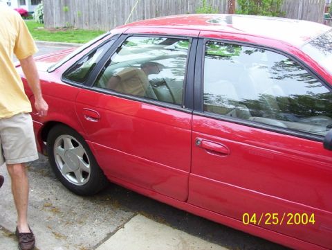 1995 Ford Taurus photo
