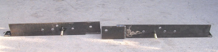 after the one ton swap, i wasnt getting the rear flex i wanted, so I made these from 1.5x3 angle iron.  had to make them into two pieces to fit.