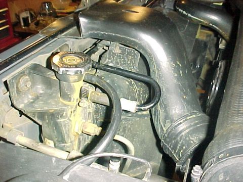 1991 Ford Bronco - Bad radiator cap