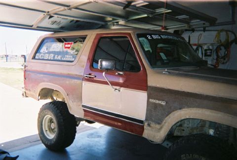 1983 Ford Bronco - New Passenger Door