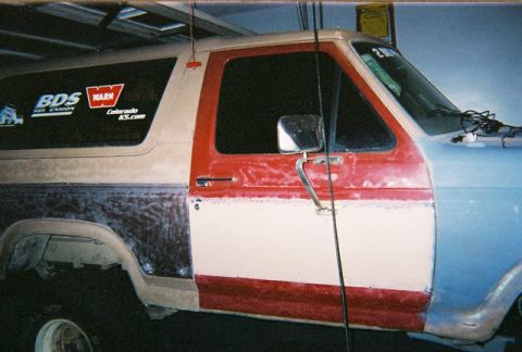 1983 Ford Bronco - Sanding has started