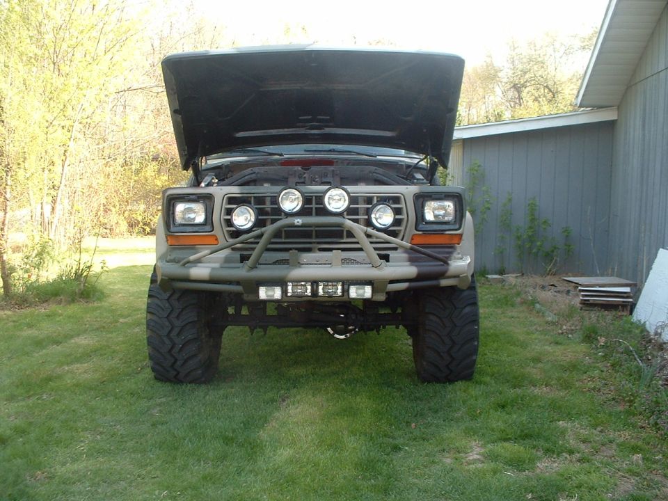 1975 Ford F-250