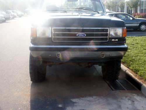 1990 Ford Bronco “Mud Demon”