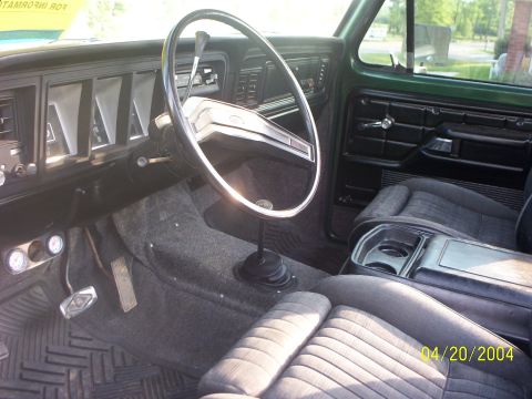 1978 Ford Bronco - DRIVERS VIEW