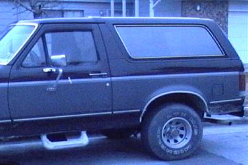 1989 Ford Bronco - This Ford Bronco appears to be from the late 1980s, likely around 1987, based on its body style.
