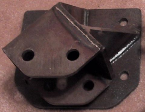 1983 Ford Bronco - sky-manufacturing.com ford shackles supposed to provide 4.5 inch of lift for the rear, no blocks.