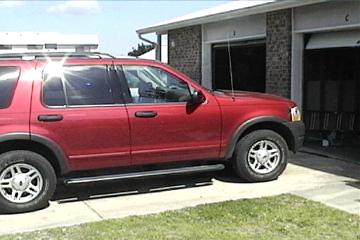 2003 Ford Explorer photo