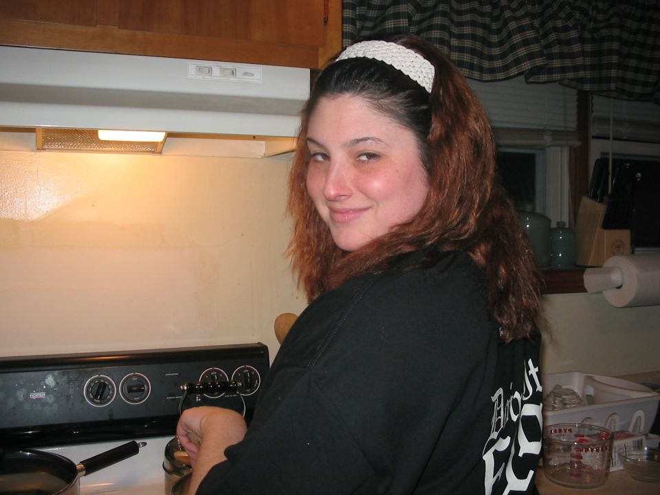 My sweetie pie, cookin in the kitchen