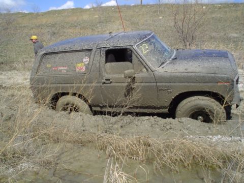 1981 Ford Bronco - another stuck shot. We each got stuck about 4 times
