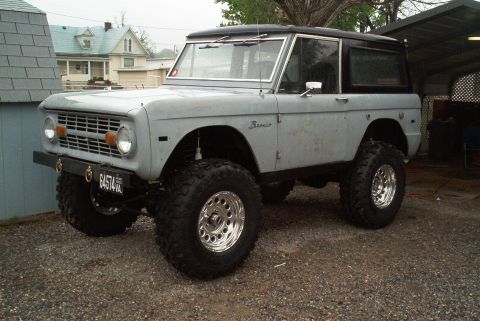 1971 Ford Bronco photo