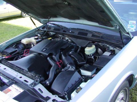 1993 Lincoln Town Car photo