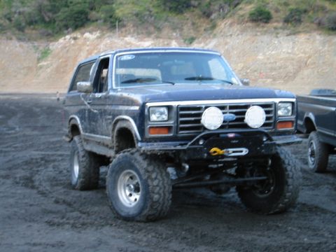 1985 Ford Bronco - my mud truck