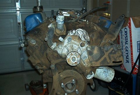 1986 Ford Bronco - What a mess. It looks like I have some cleaning to do.